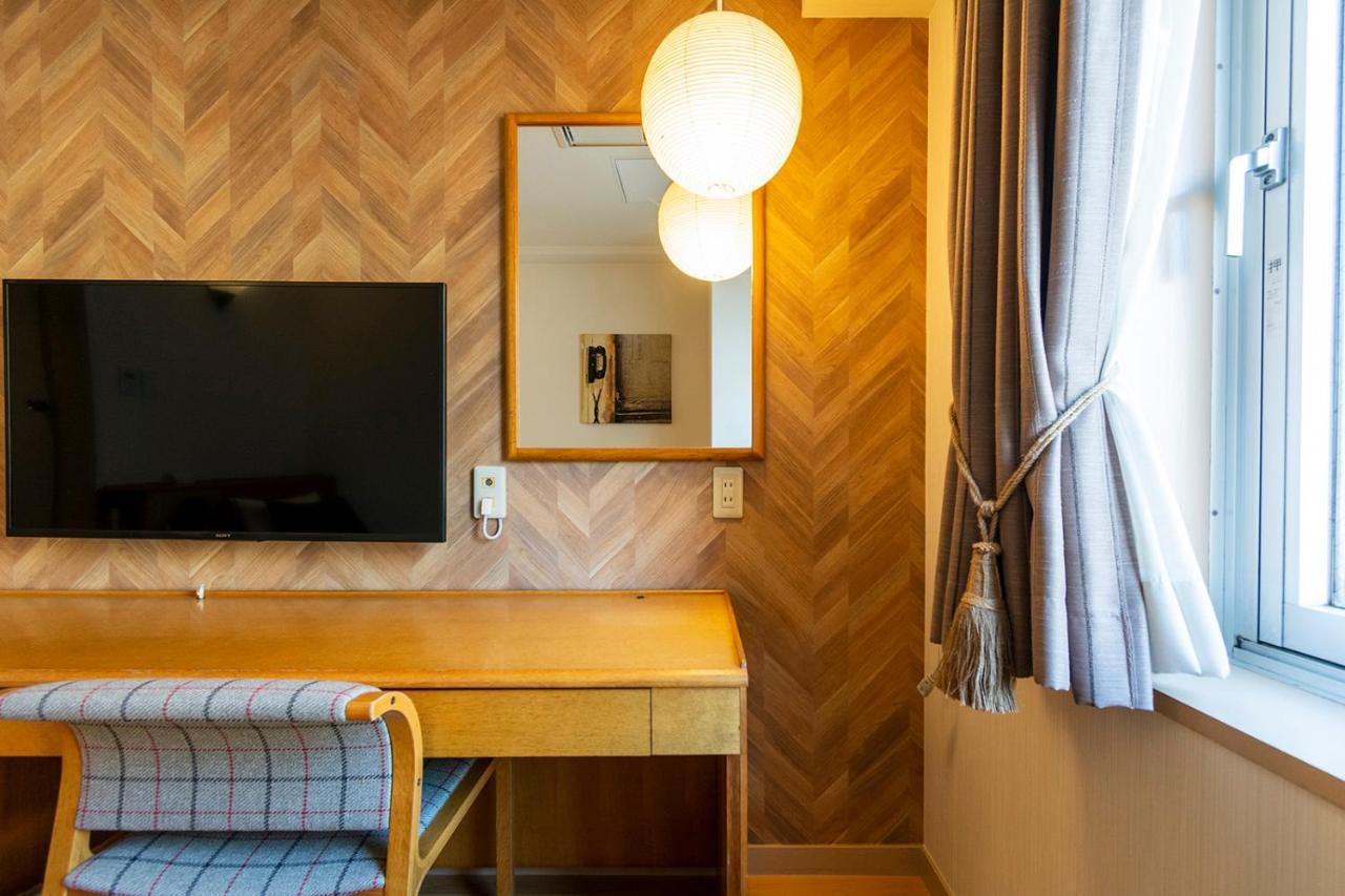 Hotel Toms Tokio Exterior foto